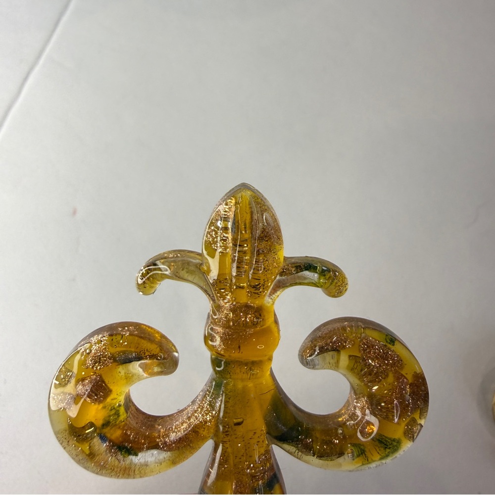 Fabulous Murano-Style Glass Fleur-de-Lis Accent Set Gold, Blue, Bronze 2” x 2.5” - Picture 12 of 16